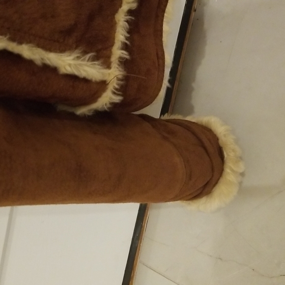 Women's suede jacket - Picture 3 of 6